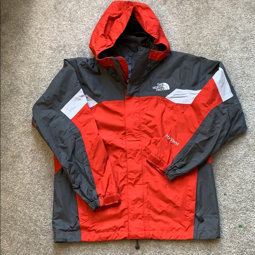 The north face boys jacket.